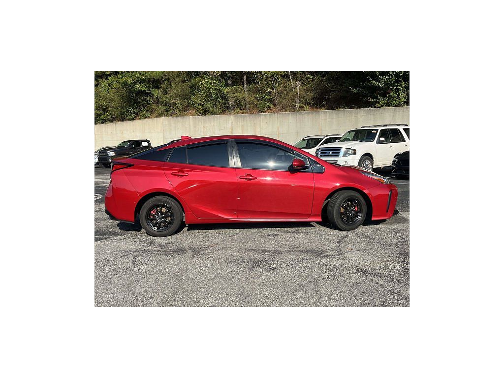 2020 Toyota Prius L Eco