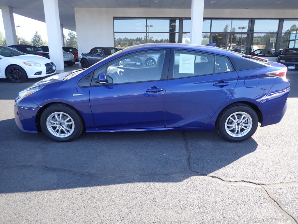 2016 Toyota Prius Two Eco