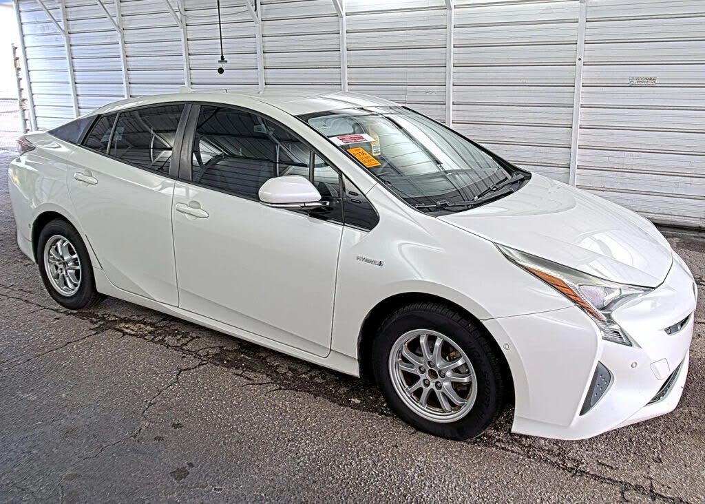 2018 Toyota Prius Three Touring