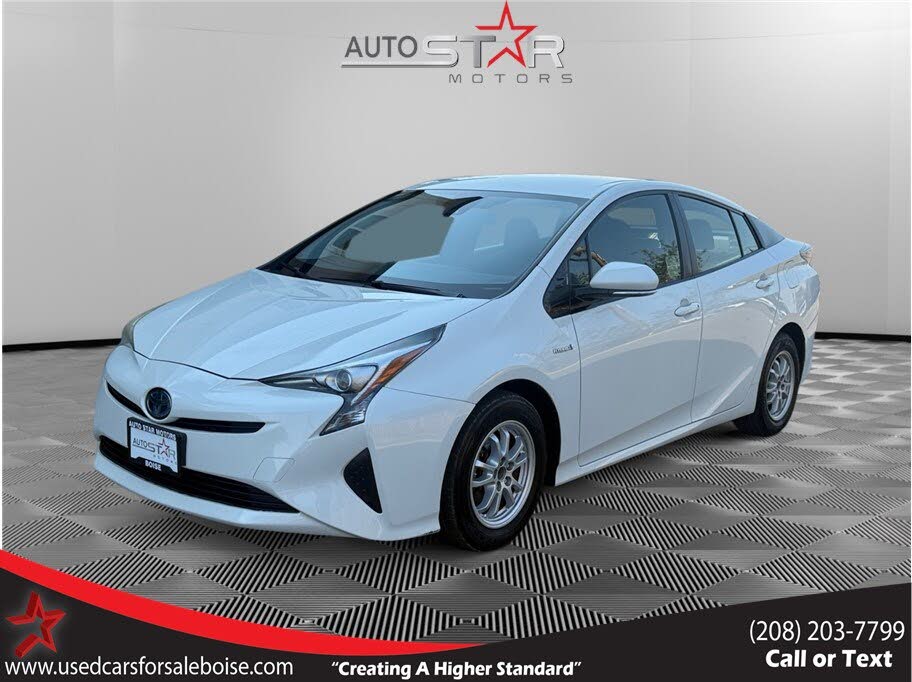 2017 Toyota Prius Three Touring