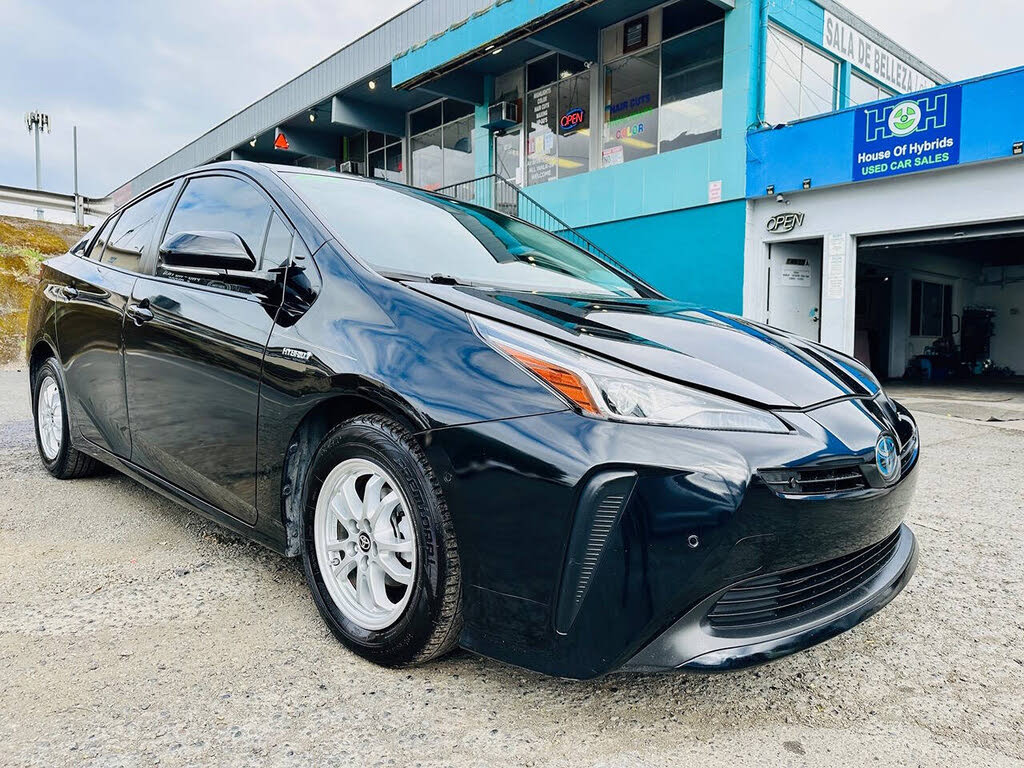 2019 Toyota Prius L Eco