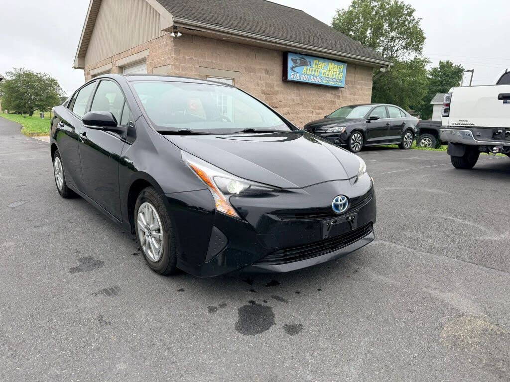 2016 Toyota Prius Two