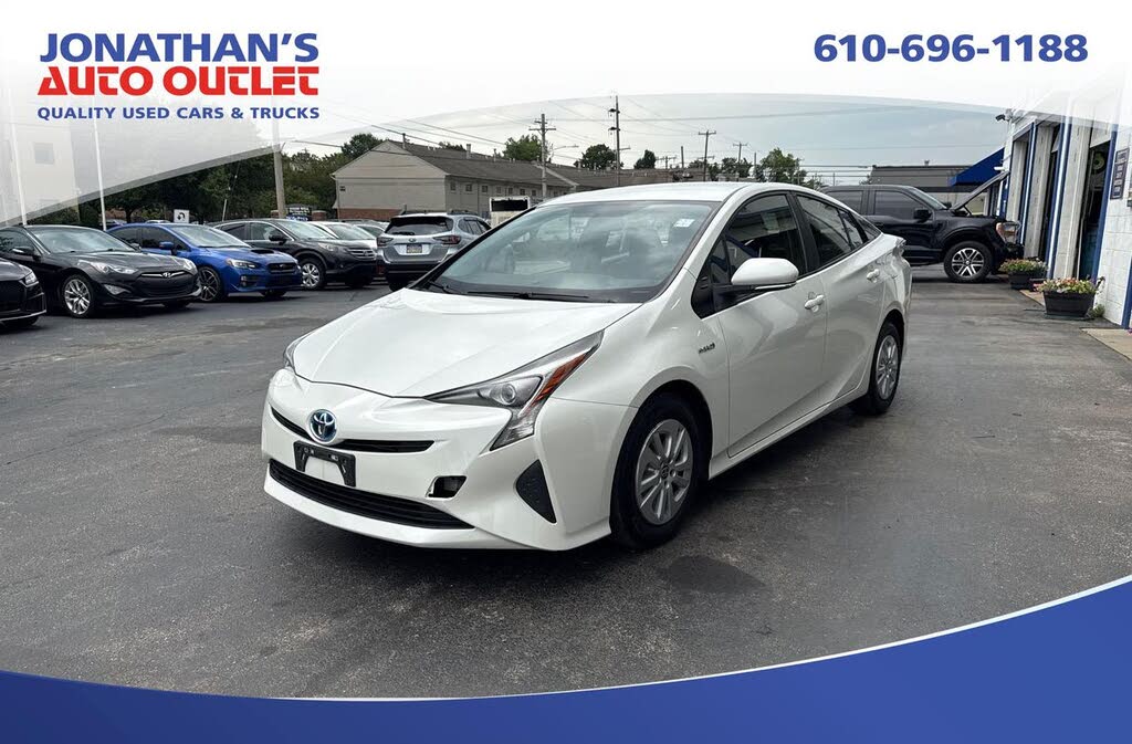 2016 Toyota Prius Two