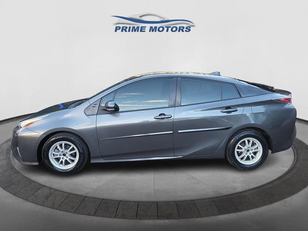 2016 Toyota Prius Two