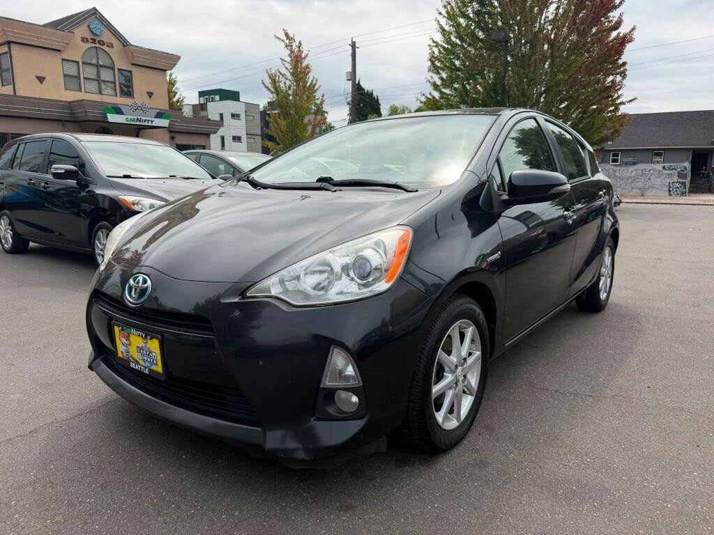 2013 Toyota Prius c Four