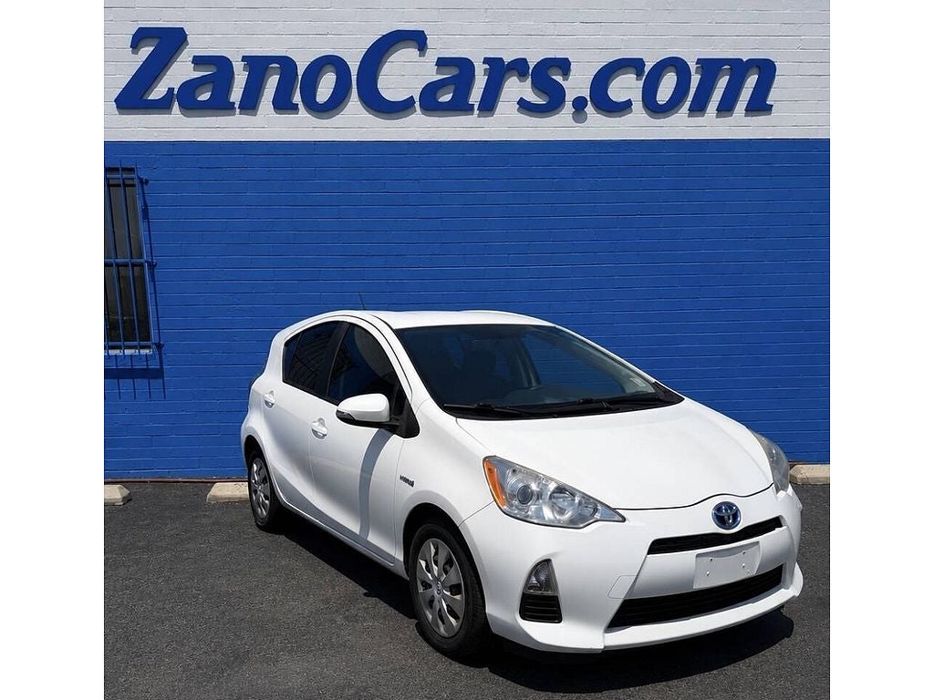 2014 Toyota Prius c Four