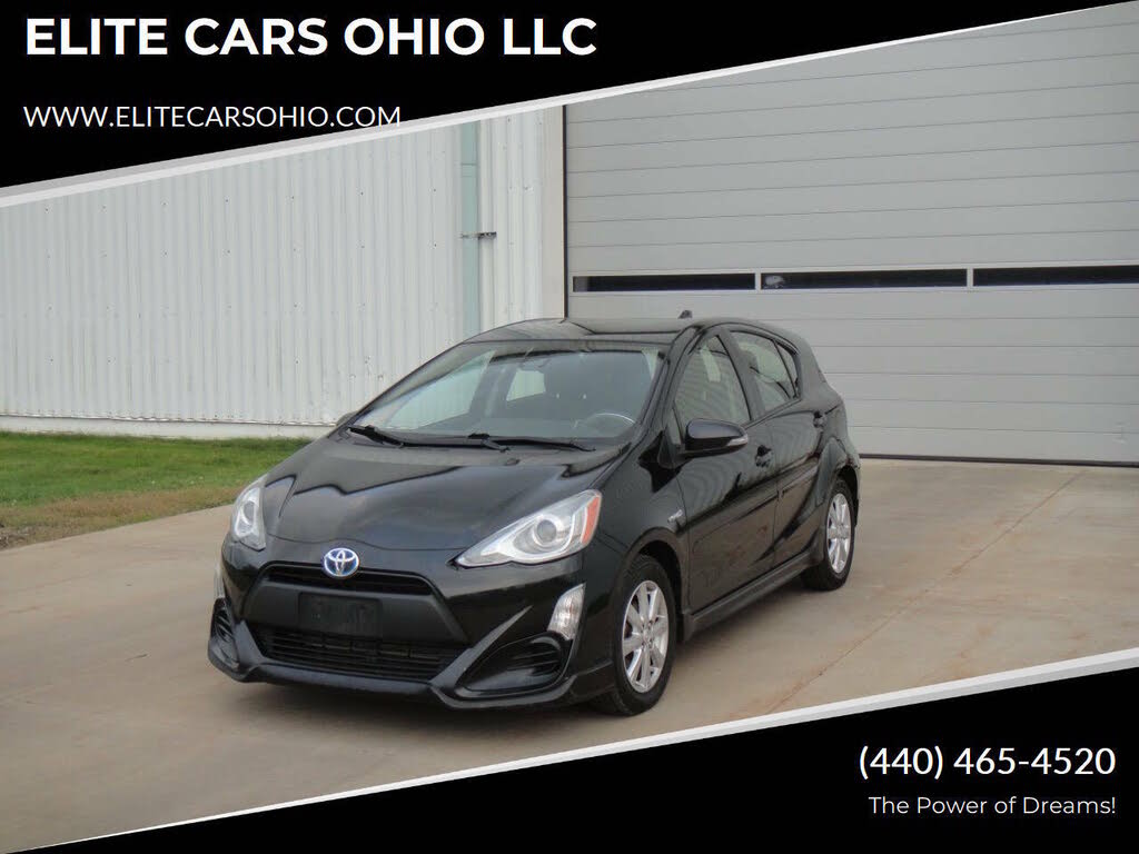 2017 Toyota Prius c Two