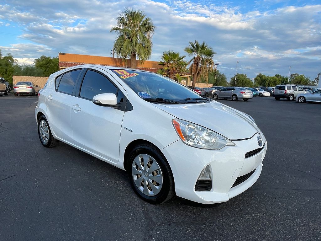 2012 Toyota Prius c TWO