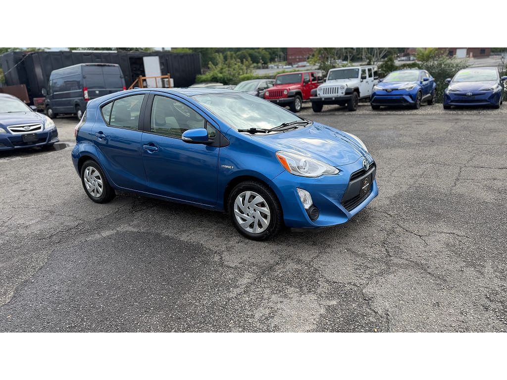 2015 Toyota Prius c Two