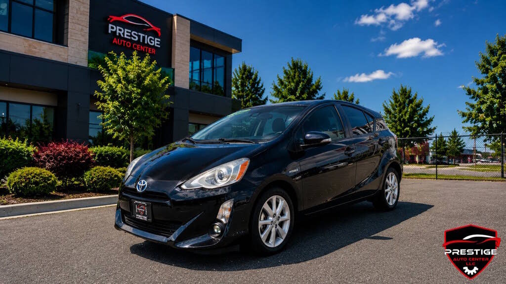 2016 Toyota Prius c One
