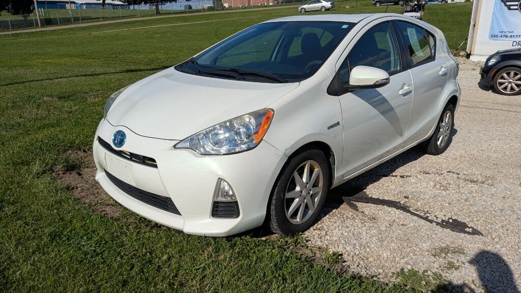 2013 Toyota Prius c Four