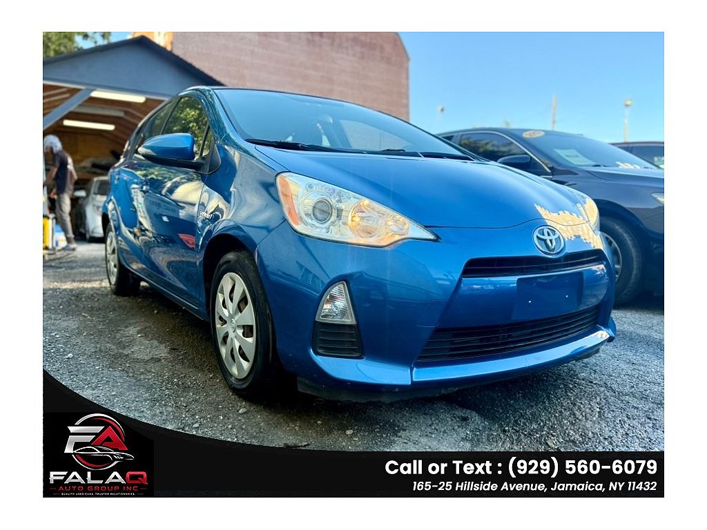 2013 Toyota Prius c Four
