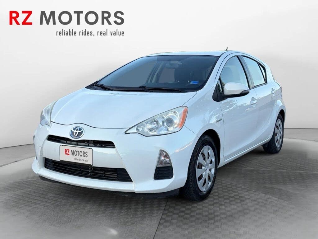 2013 Toyota Prius c Four