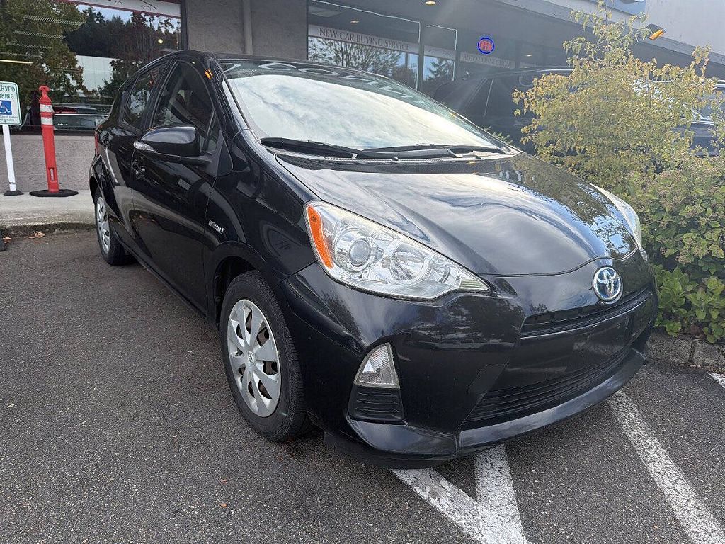 2014 Toyota Prius c Four