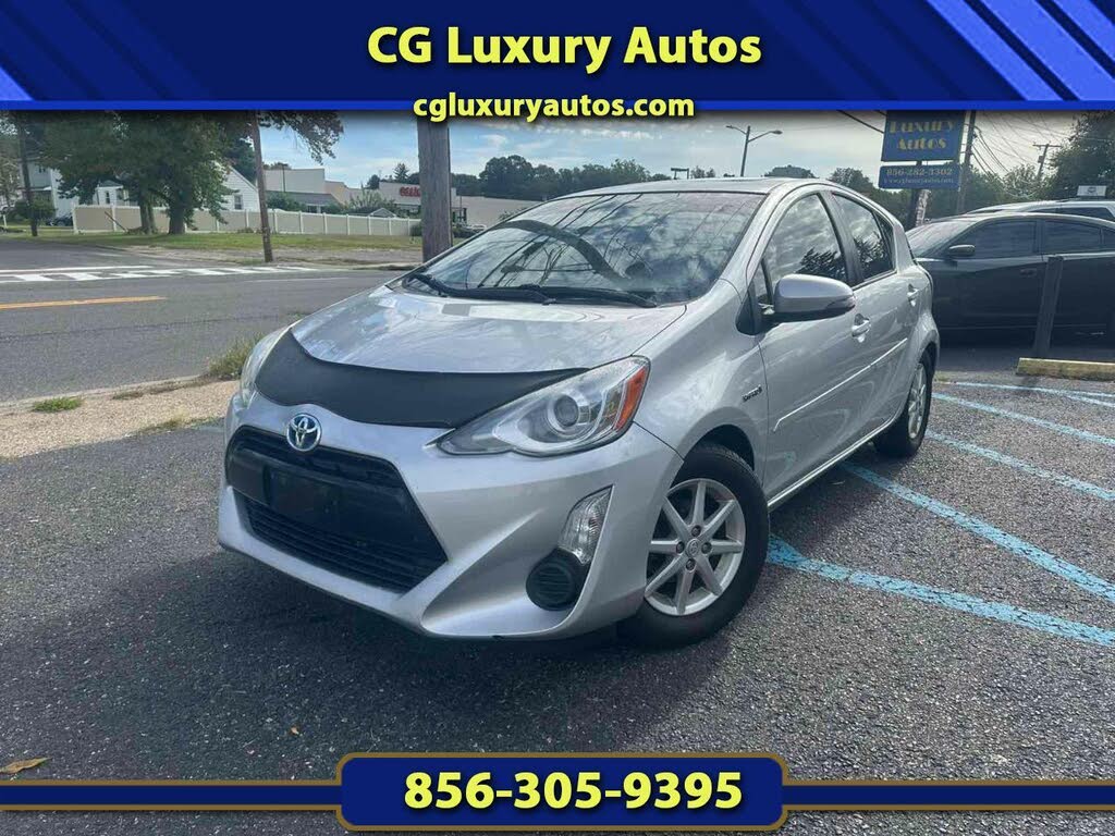 2015 Toyota Prius c Three