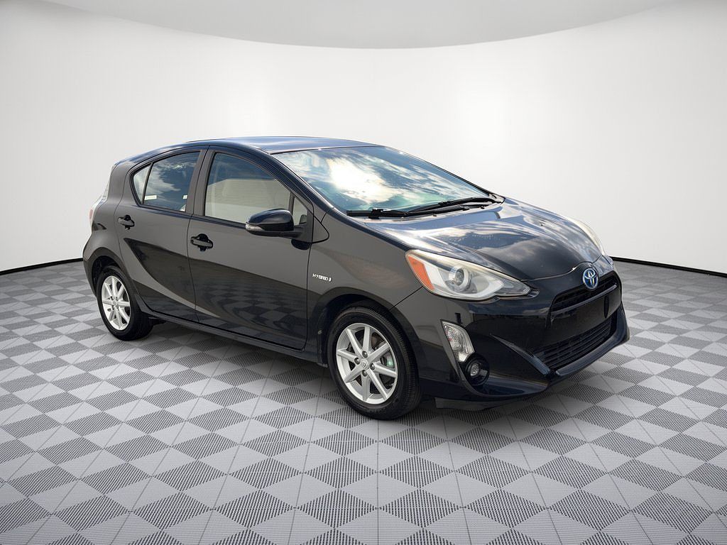 2016 Toyota Prius c Prius c Four (5dr HB Four (Natl))