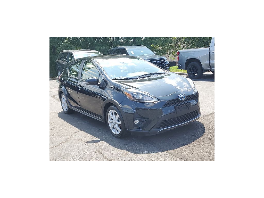2018 Toyota Prius c Four