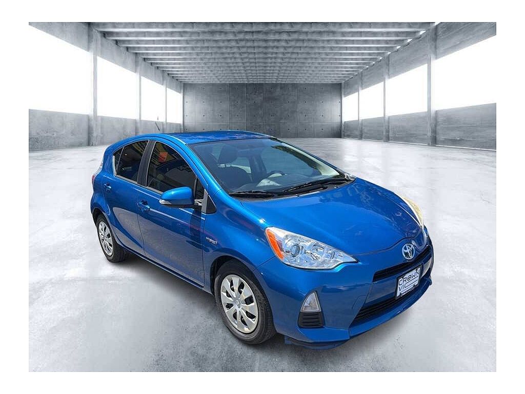 2014 Toyota Prius c Four