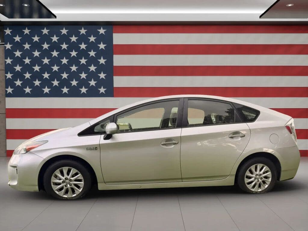 2014 Toyota Prius Plug-in Advanced
