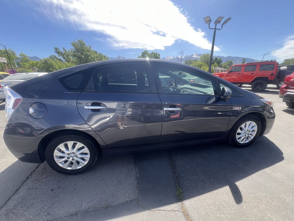 2015 Toyota Prius Plug-in