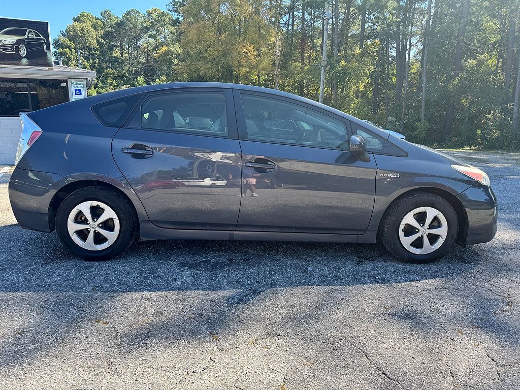 2013 Toyota Prius Five