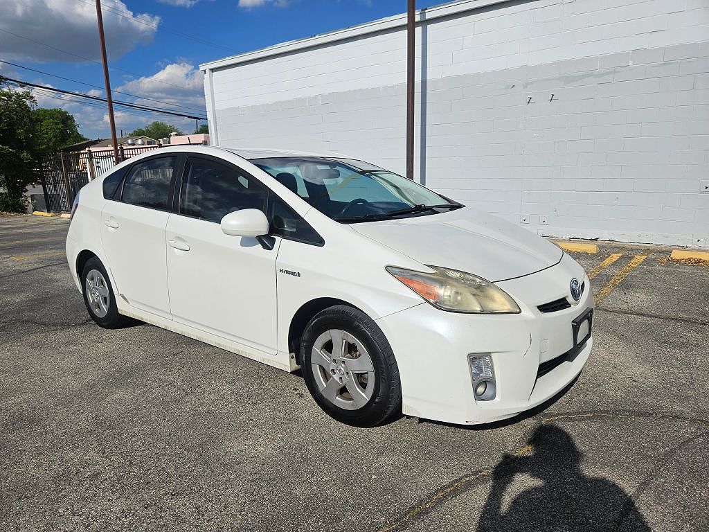 2011 Toyota Prius Two