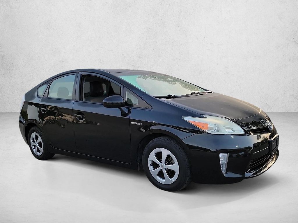 2014 Toyota Prius Five