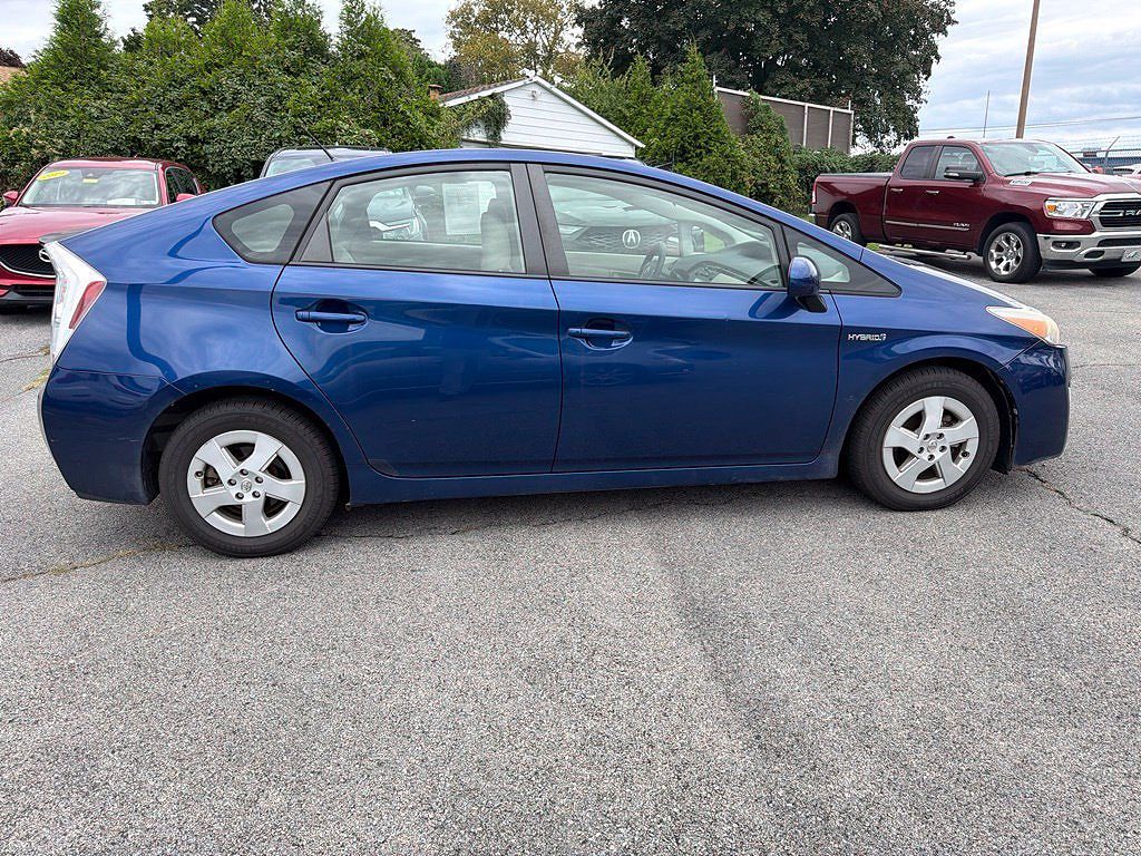 2011 Toyota Prius Three