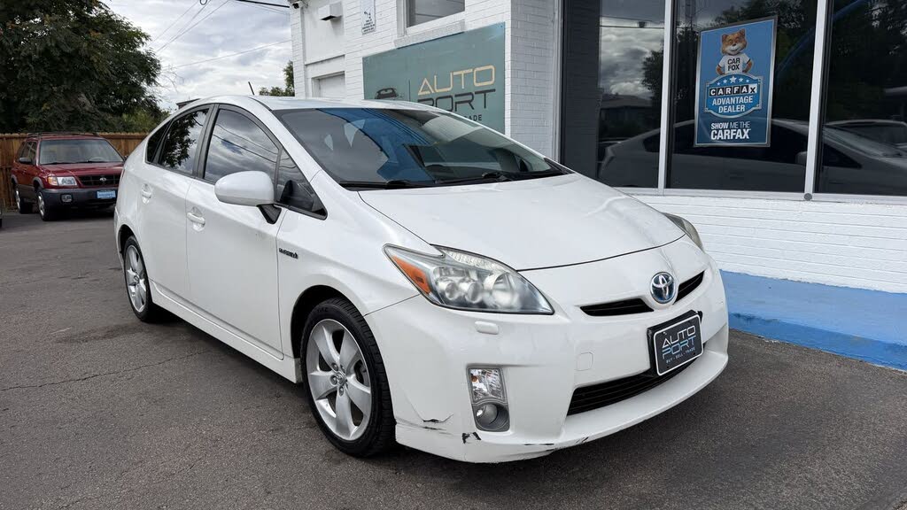 2010 Toyota Prius I