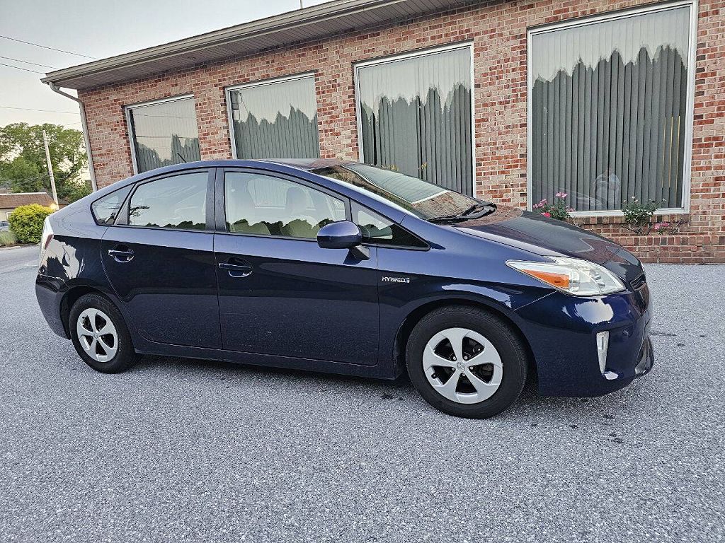2013 Toyota Prius Five