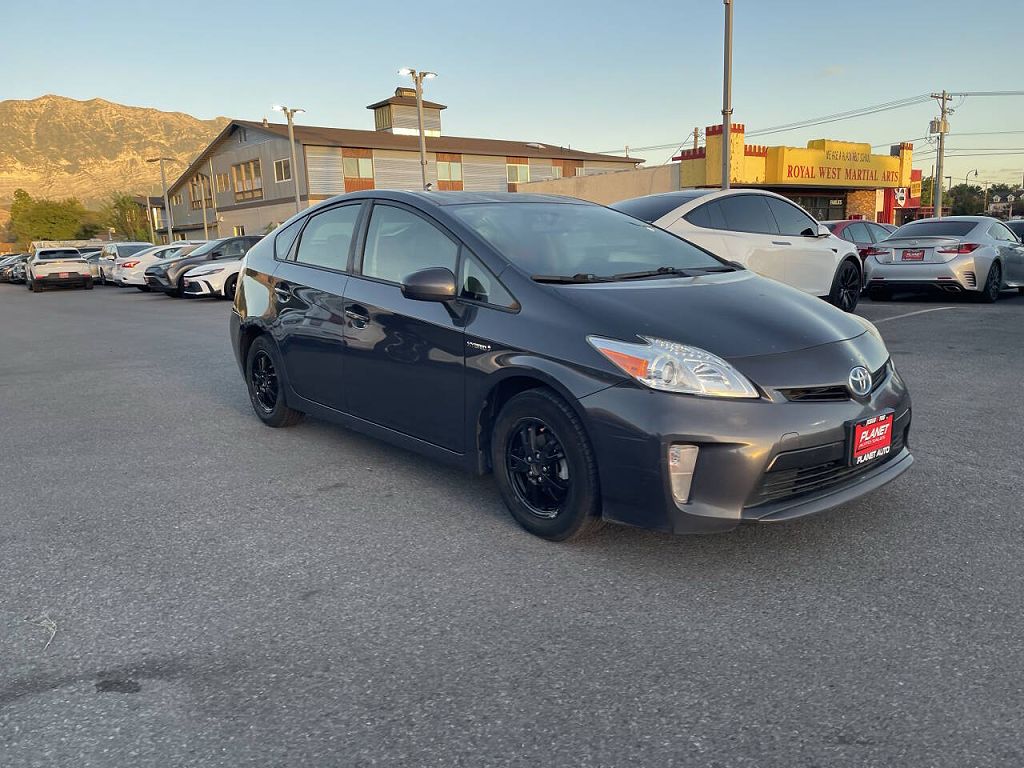 2013 Toyota Prius Five