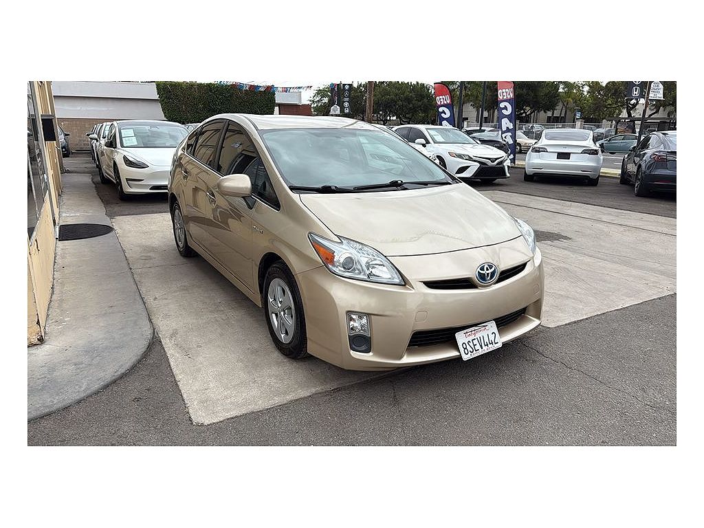 2011 Toyota Prius III