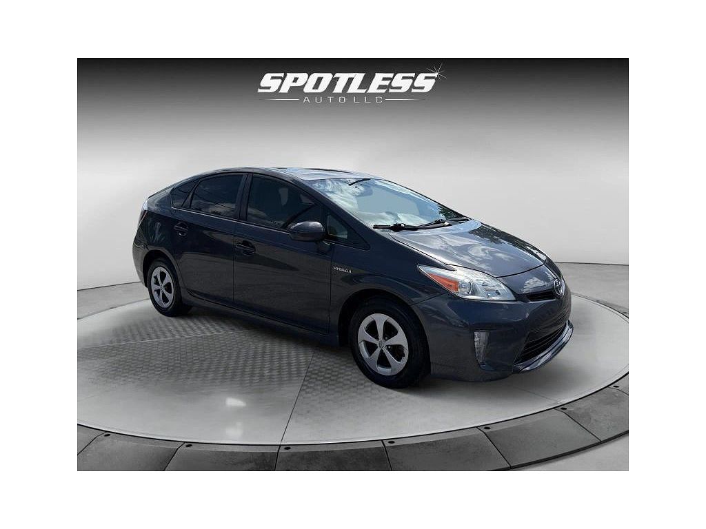 2013 Toyota Prius Five