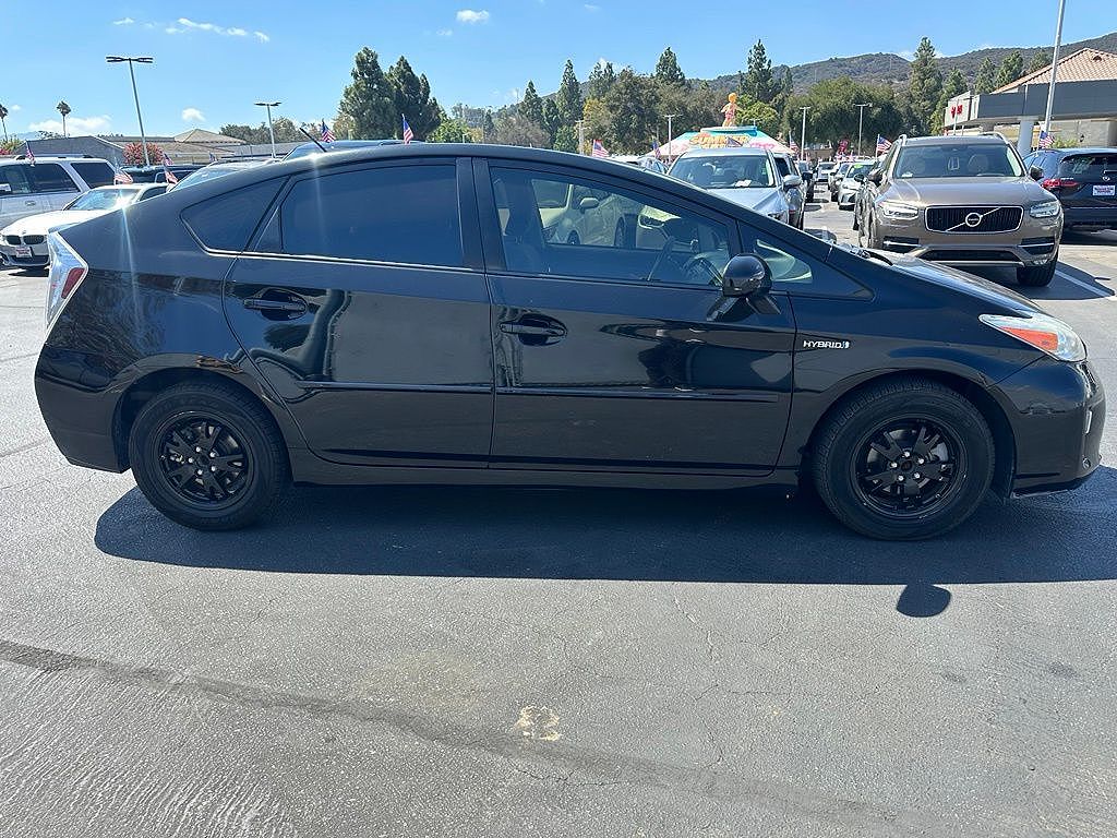 2013 Toyota Prius Two