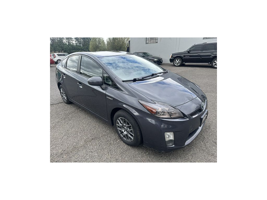 2011 Toyota Prius Two