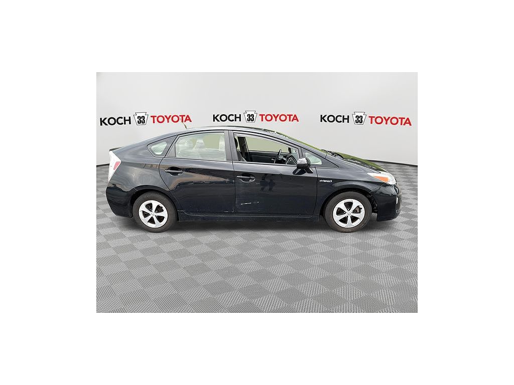 2015 Toyota Prius Three