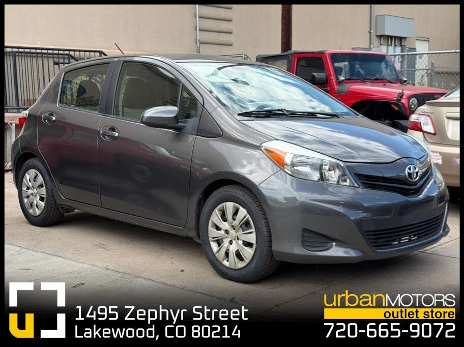 2013 Toyota Yaris L