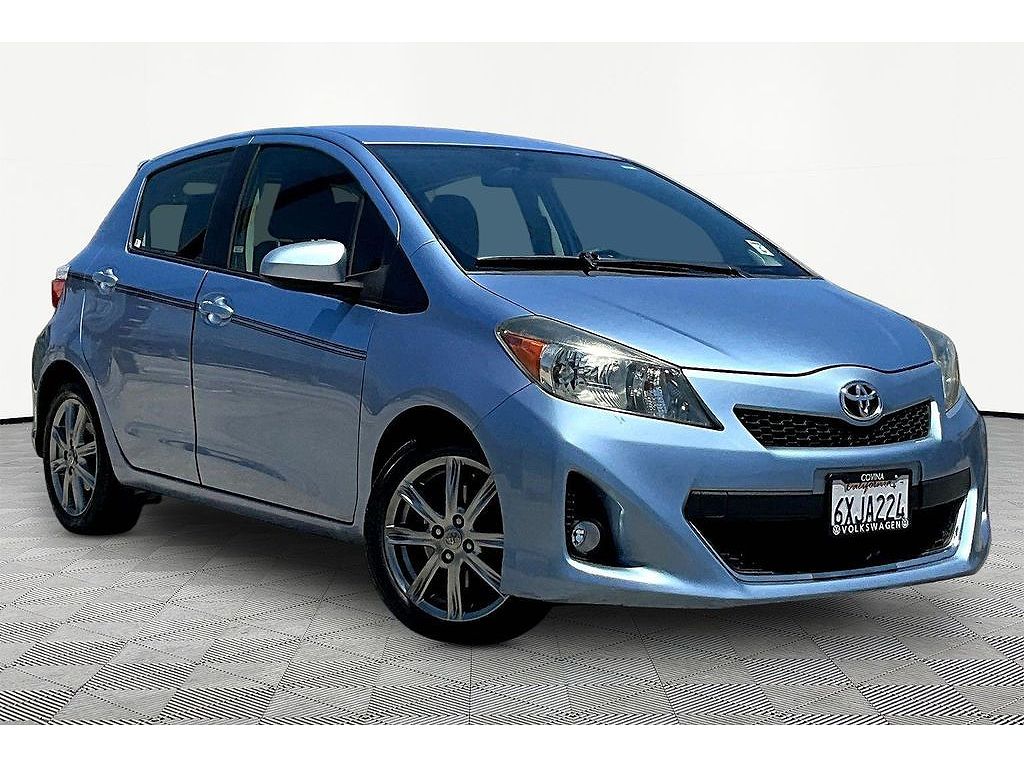 2012 Toyota Yaris L