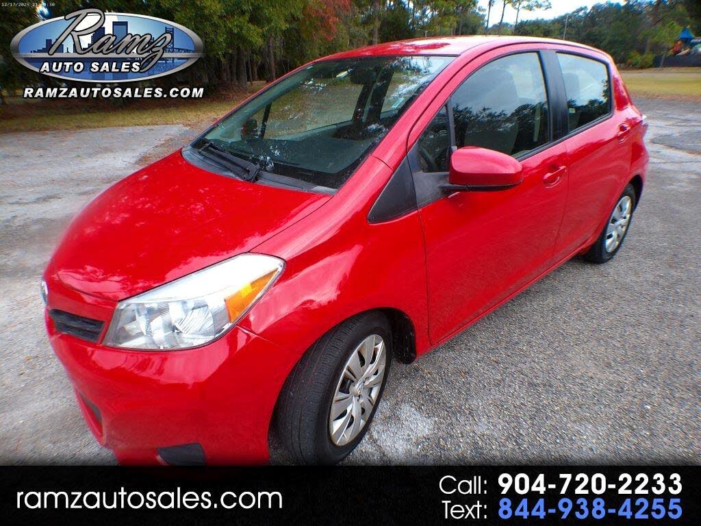 2013 Toyota Yaris L