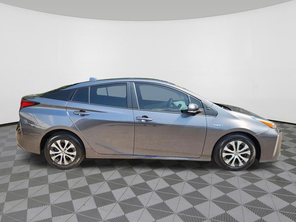 2022 Toyota Prius LE AWD-e