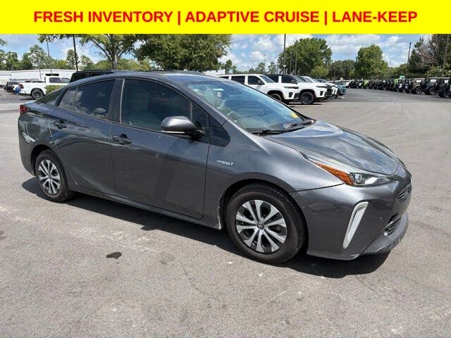 2020 Toyota Prius LE