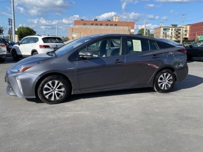 2020 Toyota Prius XLE AWD-e