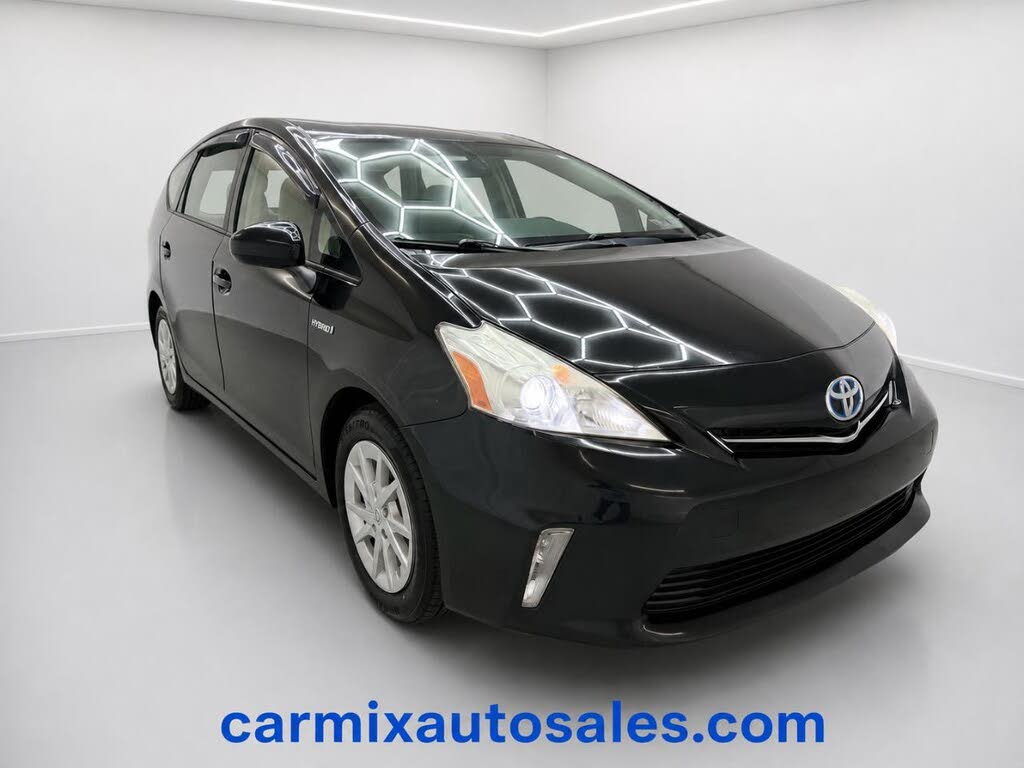 2012 Toyota Prius v Two