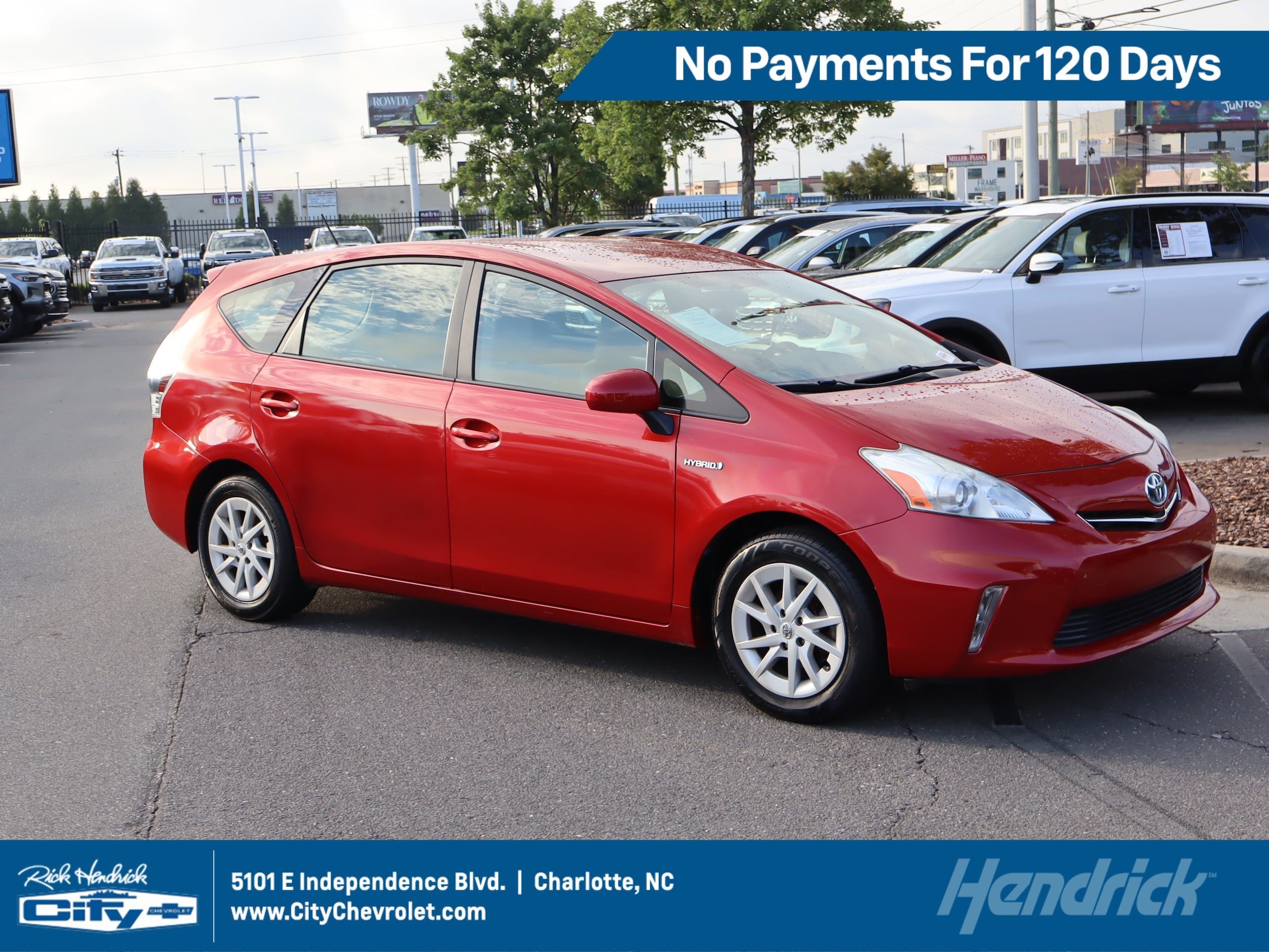 2014 Toyota Prius v Three