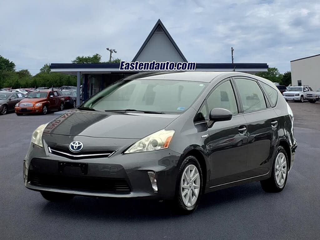 2012 Toyota Prius v Two