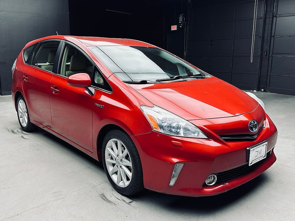 2012 Toyota Prius v Two