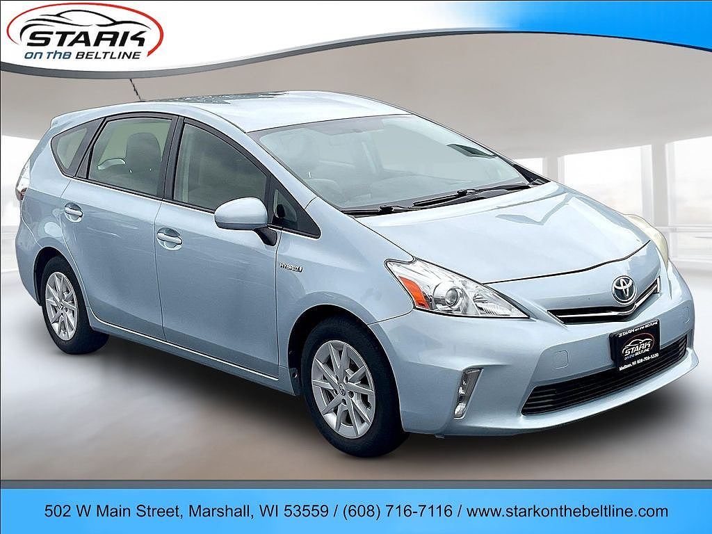2013 Toyota Prius v Two