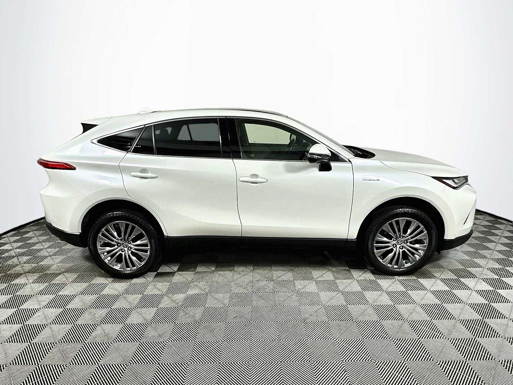 2021 Toyota Venza LE