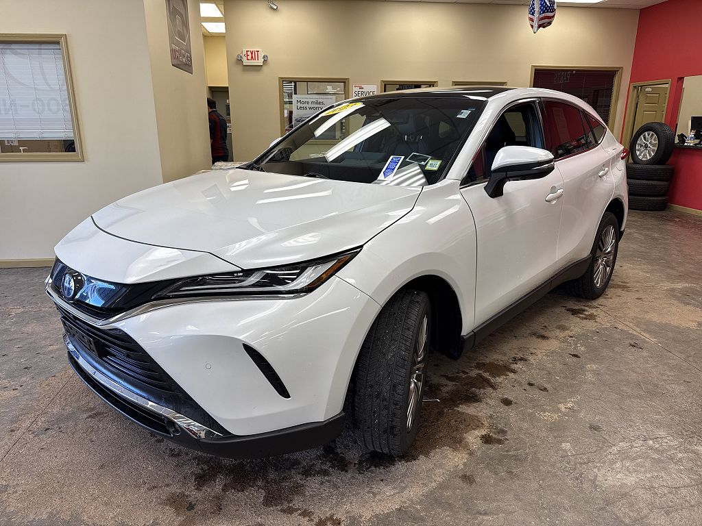 2023 Toyota Venza Nightshade