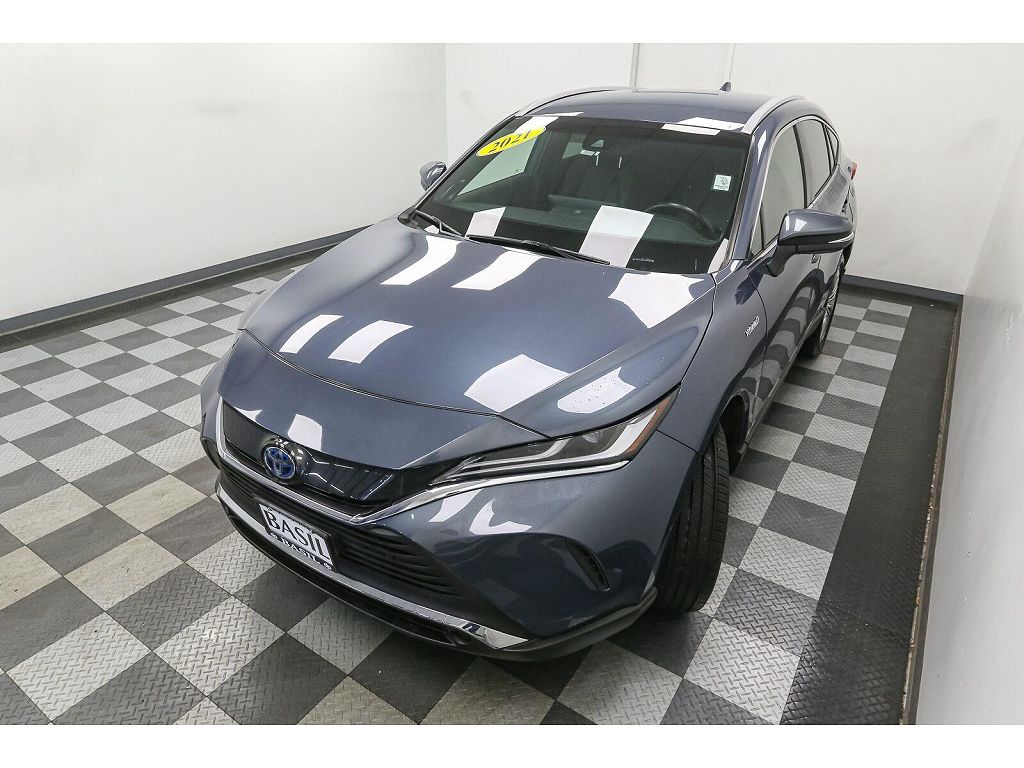 2021 Toyota Venza XLE